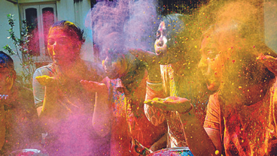 Burst of colour and joy as Kolkata celebrates a Covid-free Holi