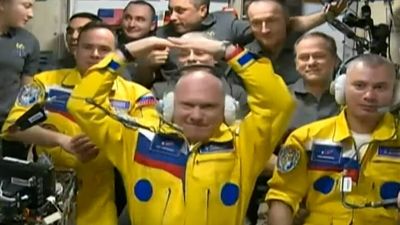 Russian cosmonauts on International Space Station deny their suits inspired by colours of Ukrainian flag