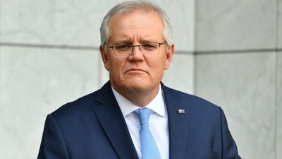 Scott Morrison announces visas for Ukrainians, $50 million in military and humanitarian aid