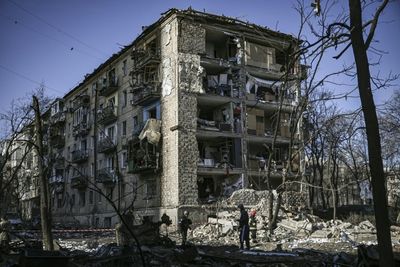 'Dire' humanitarian situation in besieged Ukraine cities