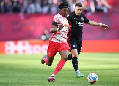 Leipzig up to third after goalless home draw with Frankfurt