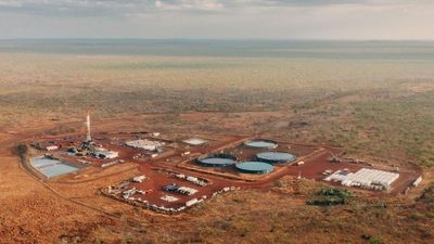 NT cattle station owners take on fight against gas company Sweetpea Petroleum over Beetaloo Basin fracking concerns