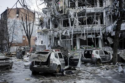 Ukraine’s Kharkiv under relentless Russian bombardment