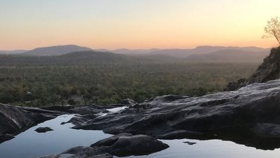 Commonwealth argues it can't be prosecuted for alleged Kakadu sacred site damage, as NT Supreme Court hearing begins