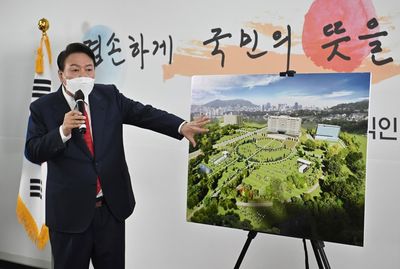 S. Korea's Yoon faces obstacles in plan to ditch Blue House