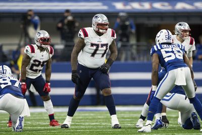 Seahawks free agent target Trent Brown re-signs with Patriots on 2-year deal