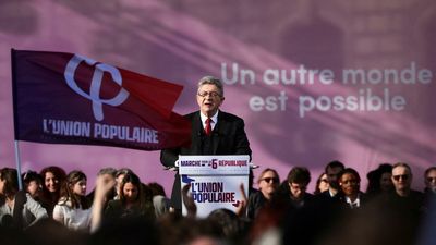 Hard-left candidate Mélenchon rallies around promise to tame capitalism