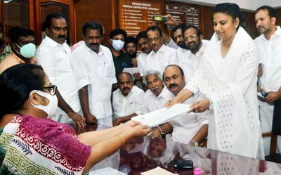 Jebi Mather files RS nomination