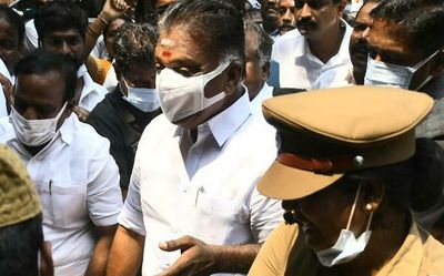 Had discussed possibility of shifting Jayalalithaa abroad for treatment, says OPS