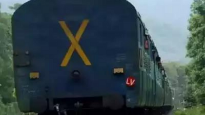 Karnataka: Two Mysuru-Bengaluru trains delayed due to power failure