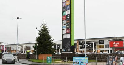 Robber threatened to stab workers at Carphone Warehouse as he stole mobile phones