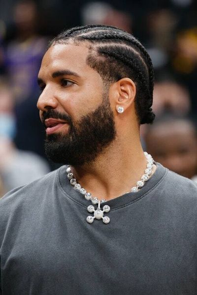 Drake flaunts a $1.9M necklace from Frank Ocean’s Homer brand