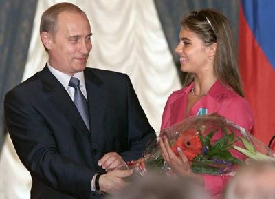 Putin the thief, his wife and his lover