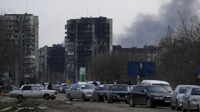 "Now there are none": Last international journalists in Mariupol detail harrowing escape