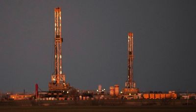 Chicago joins bandwagon of cities divesting city funds from fossil fuel companies