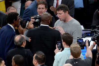 Former Lakers forward Stanislav Medvedenko staying in Ukraine