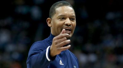 Report: South Carolina Targeting Chattanooga’s Lamont Paris as Next Men’s Basketball Coach