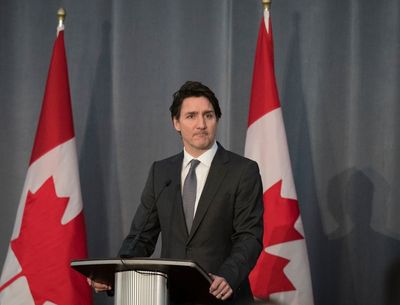 Tentative deal to keep Canada's Liberals in power until 2025