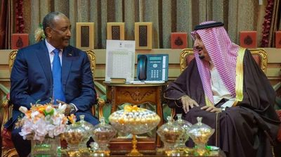 King Salman Receives Head of Sudan Sovereign Council