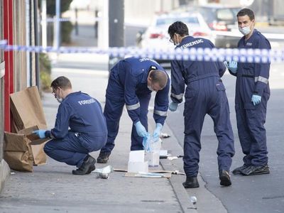 Men admit Vic club shooting, deny murder