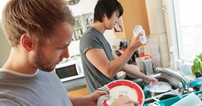 Man applauded for brutally honest list of housemate demands - including no eye contact