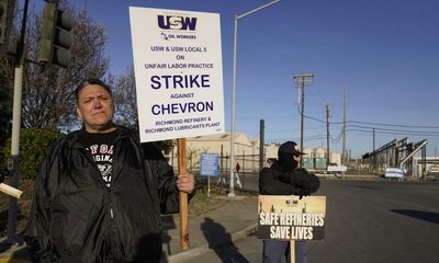 Hundreds of Chevron workers at California refinery go on strike