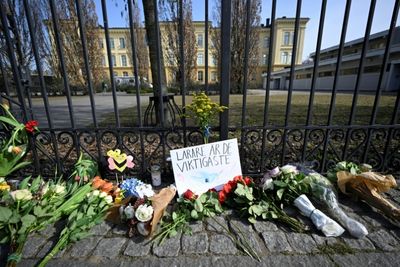 Police seek motive in deadly Sweden school attack