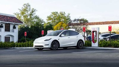 Will Soaring Oil & Gas Prices Cause Tesla's Stock To Rise?
