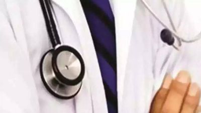 Cardiologist at Delhi govt-run hospital sacked after death of 3 patients