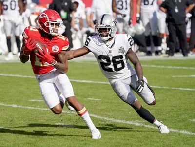 Raiders meeting with former Chiefs WR Demarcus Robinson