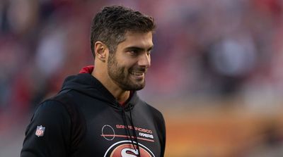 Report: Colts Didn’t Pursue Jimmy Garoppolo Trade Because of Shoulder Injury