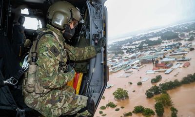 Climate crisis is greatest threat to Australia’s future and security, former defence leaders warn