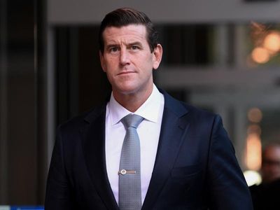 War hero's lover telling 'barefaced lies'