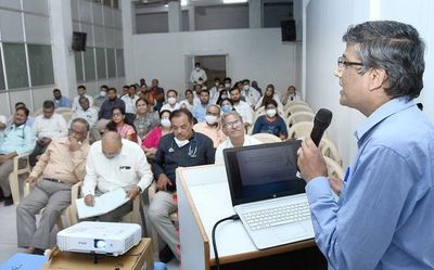 ‘Bridge gap between patient and healthcare services for early detection of breast cancer’
