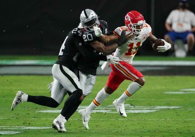 Raiders sign former Chiefs WR Demarcus Robinson