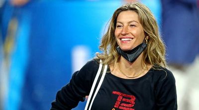 Gisele Reportedly Releasing a Cookbook Full of the Brady Family’s Recipes