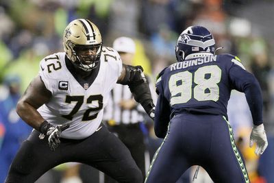 Dolphins agree to a five-year deal with OT Terron Armstead
