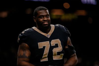 Dolphins land free-agent OT Terron Armstead with huge contract