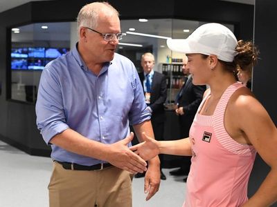 PM leads Barty tributes after retirement