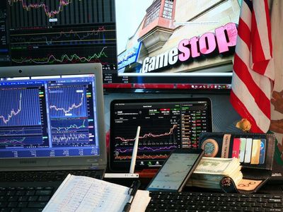 GameStop Extends Rally After-Hours: Is News Of Ryan Cohen Boosting Stake Responsible?