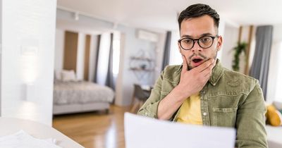 Man receives strange handwritten letter accusing restaurant owner of an affair