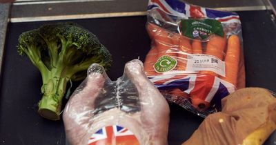 Morrisons’ Mother’s Day budget bundle for Sunday lunch costs less than a fiver
