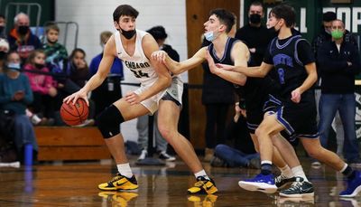 City/Suburban Hoops Report Player of the Year: Glenbard West’s Braden Huff