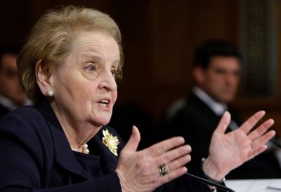 Madeleine Albright, 1st female US secretary of state, dies