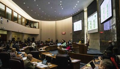 Better late than never, Chicago City Council enters electronic voting age