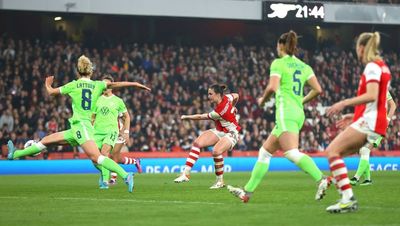 Lotte Wubben-Moy scores late equaliser for Arsenal in first leg against Wolfsburg