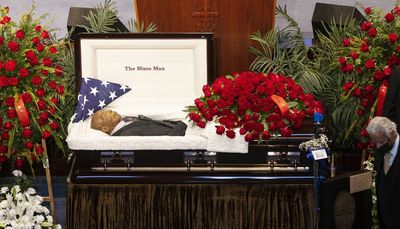 Jesse Jackson, Al Sharpton among mourners honoring legendary DJ Pervis Spann, ‘The Blues Man’