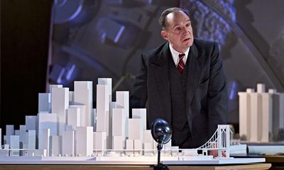 Straight Line Crazy review – Ralph Fiennes enthrals as the man who shaped New York