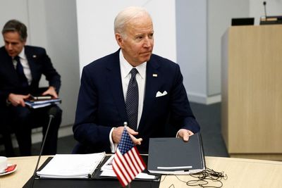 Biden news – live: President’s approval rating stalls as Americans want tougher stance on Russia