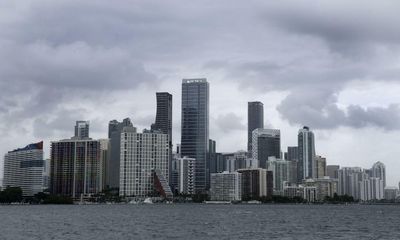 Severe thunderstorms bring large hailstones to Florida